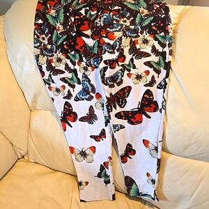 Butterfly 🦋 Print Pant.   ✨️NEW✨️